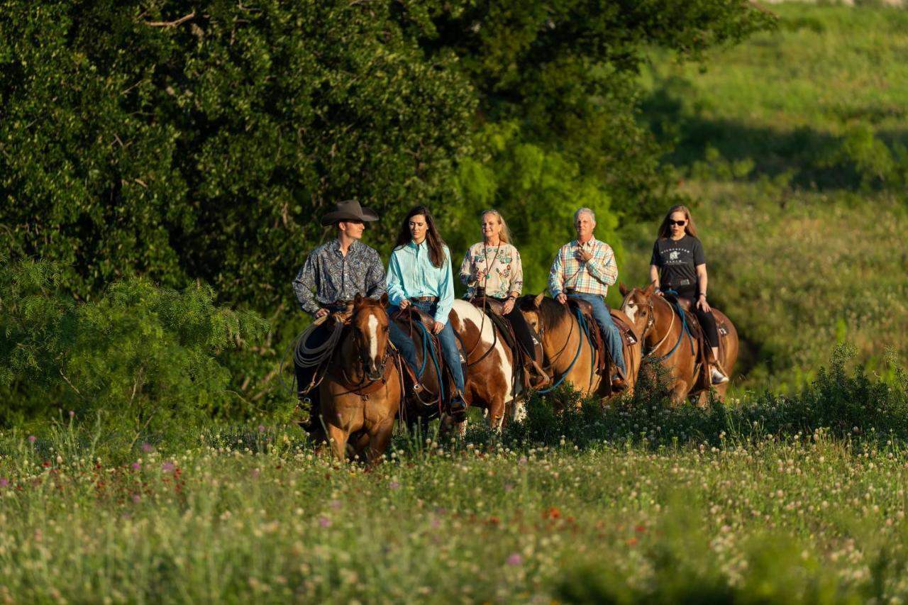 Wildcatter Ranch And Resort Graham Bagian luar foto