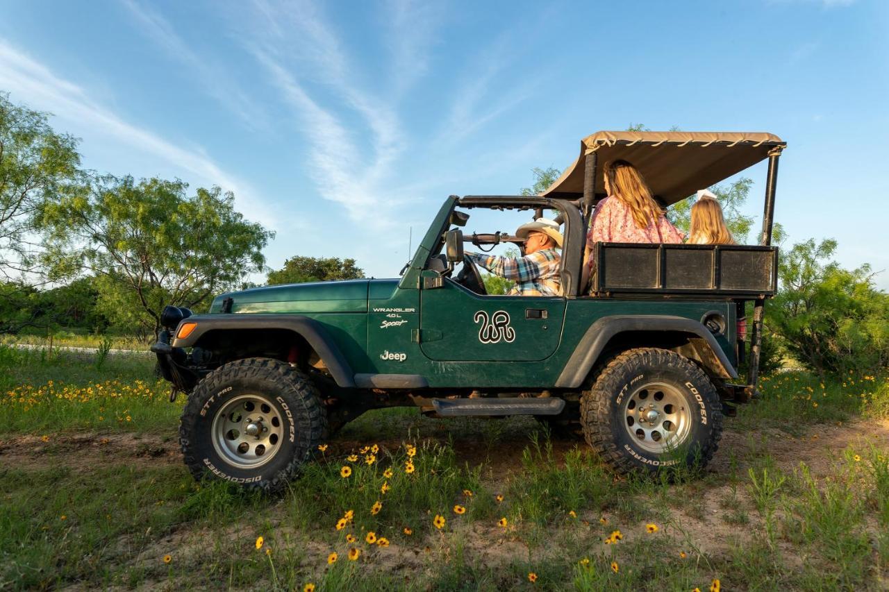 Wildcatter Ranch And Resort Graham Bagian luar foto