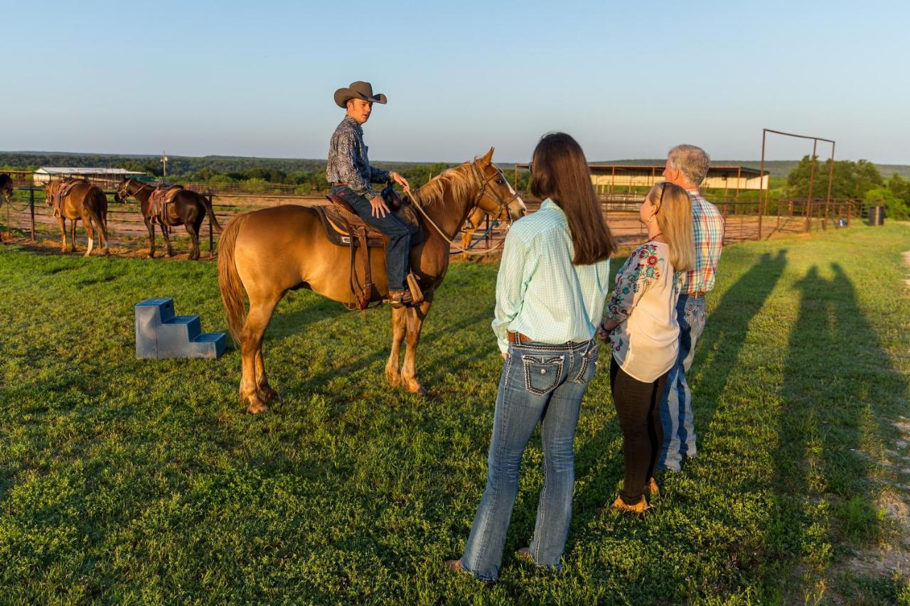 Wildcatter Ranch And Resort Graham Bagian luar foto