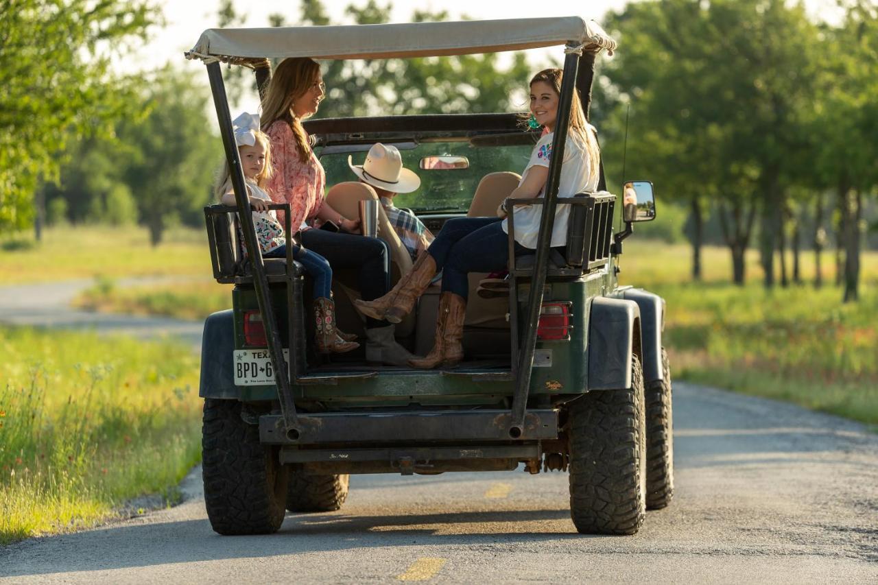 Wildcatter Ranch And Resort Graham Bagian luar foto
