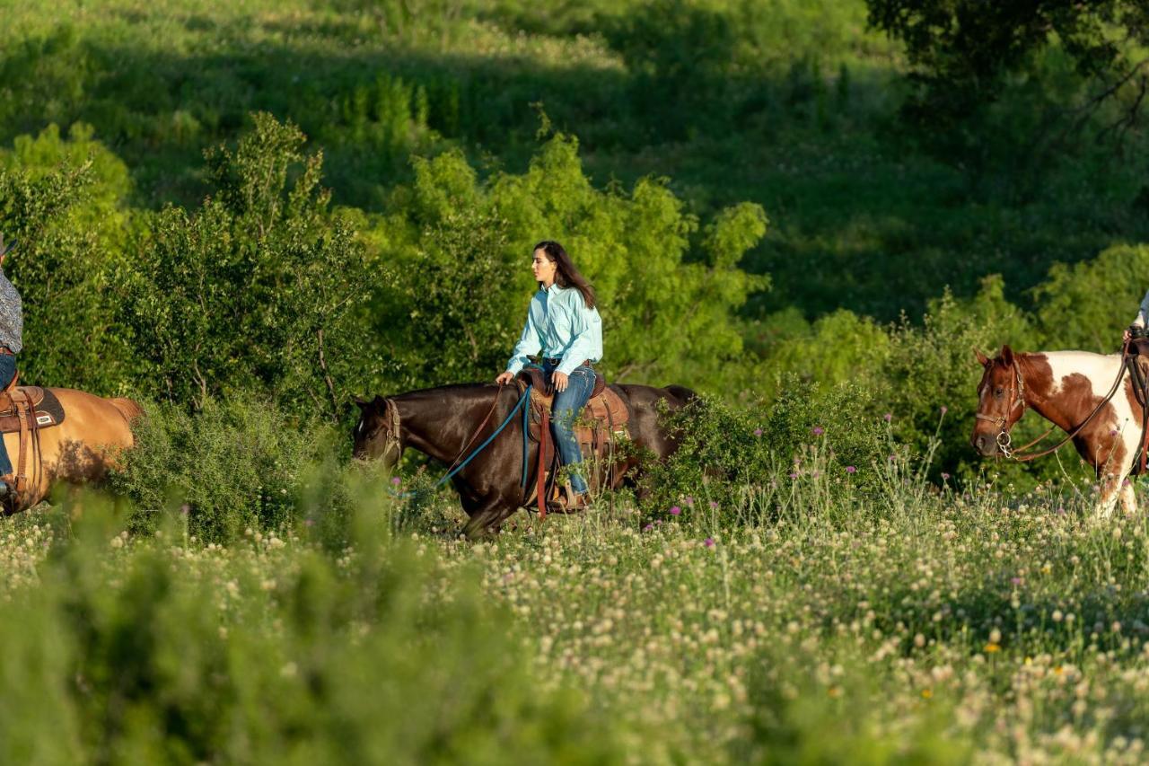 Wildcatter Ranch And Resort Graham Bagian luar foto