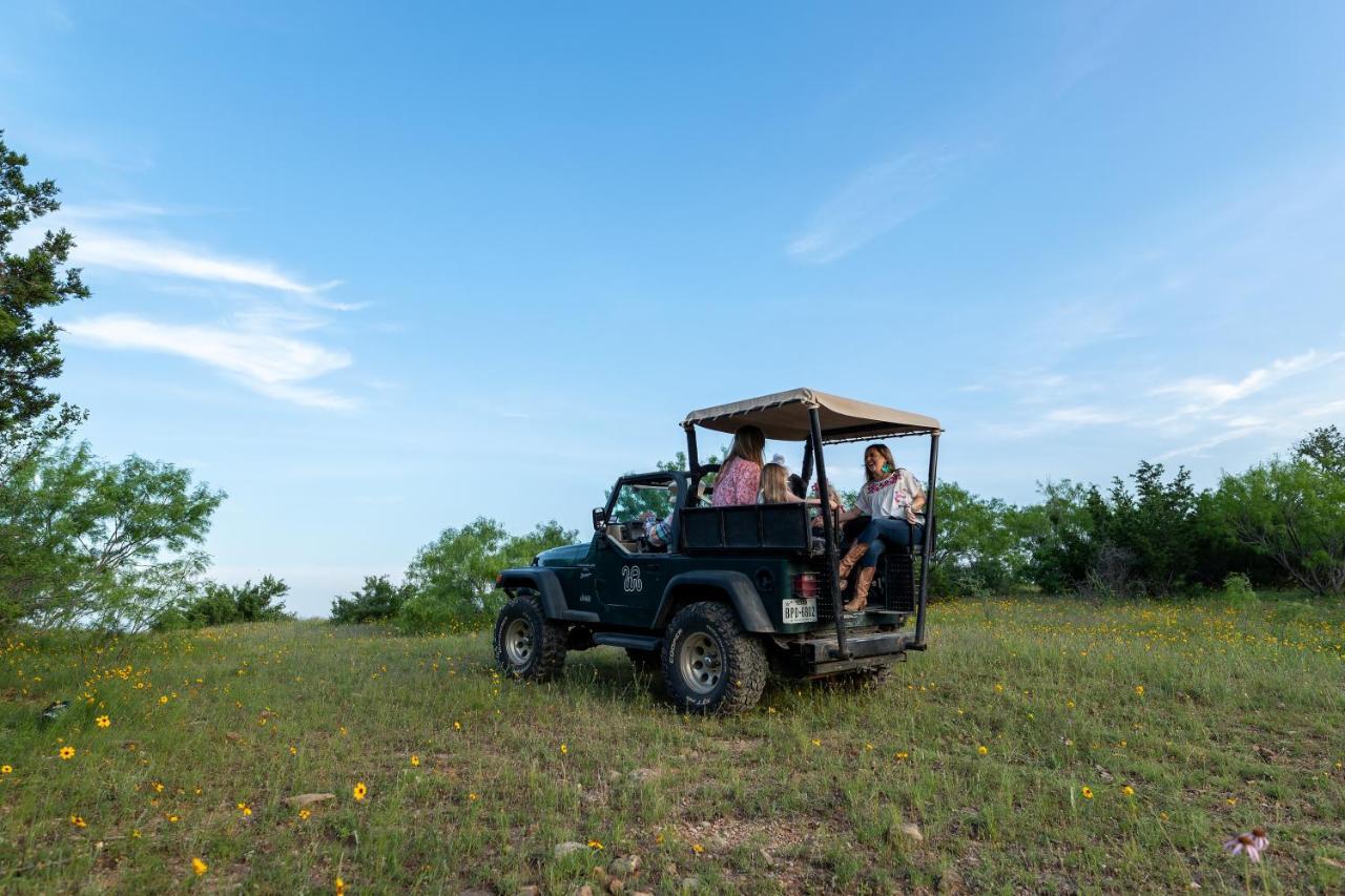 Wildcatter Ranch And Resort Graham Bagian luar foto