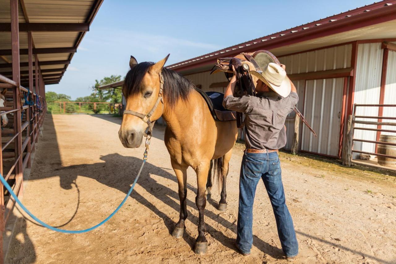 Wildcatter Ranch And Resort Graham Bagian luar foto
